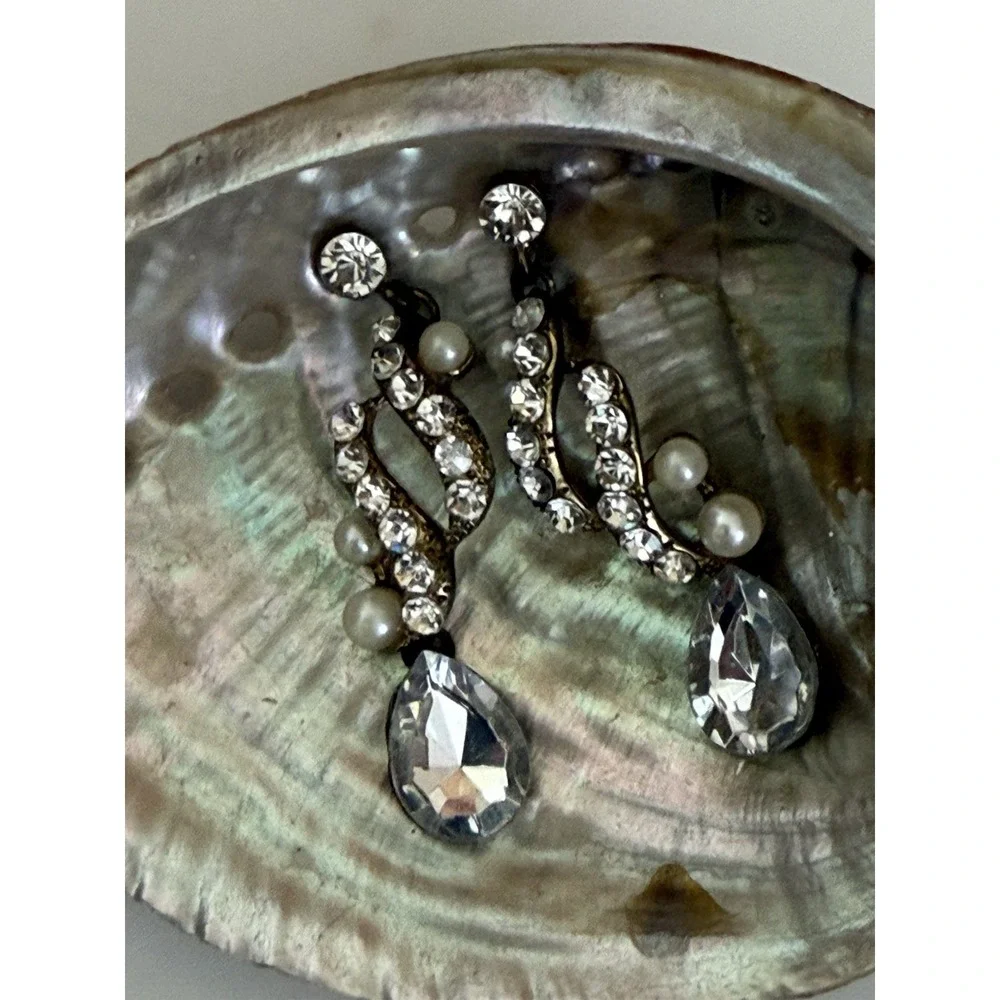Vintage Clear Crystal Faux Pearl Statement 2.5